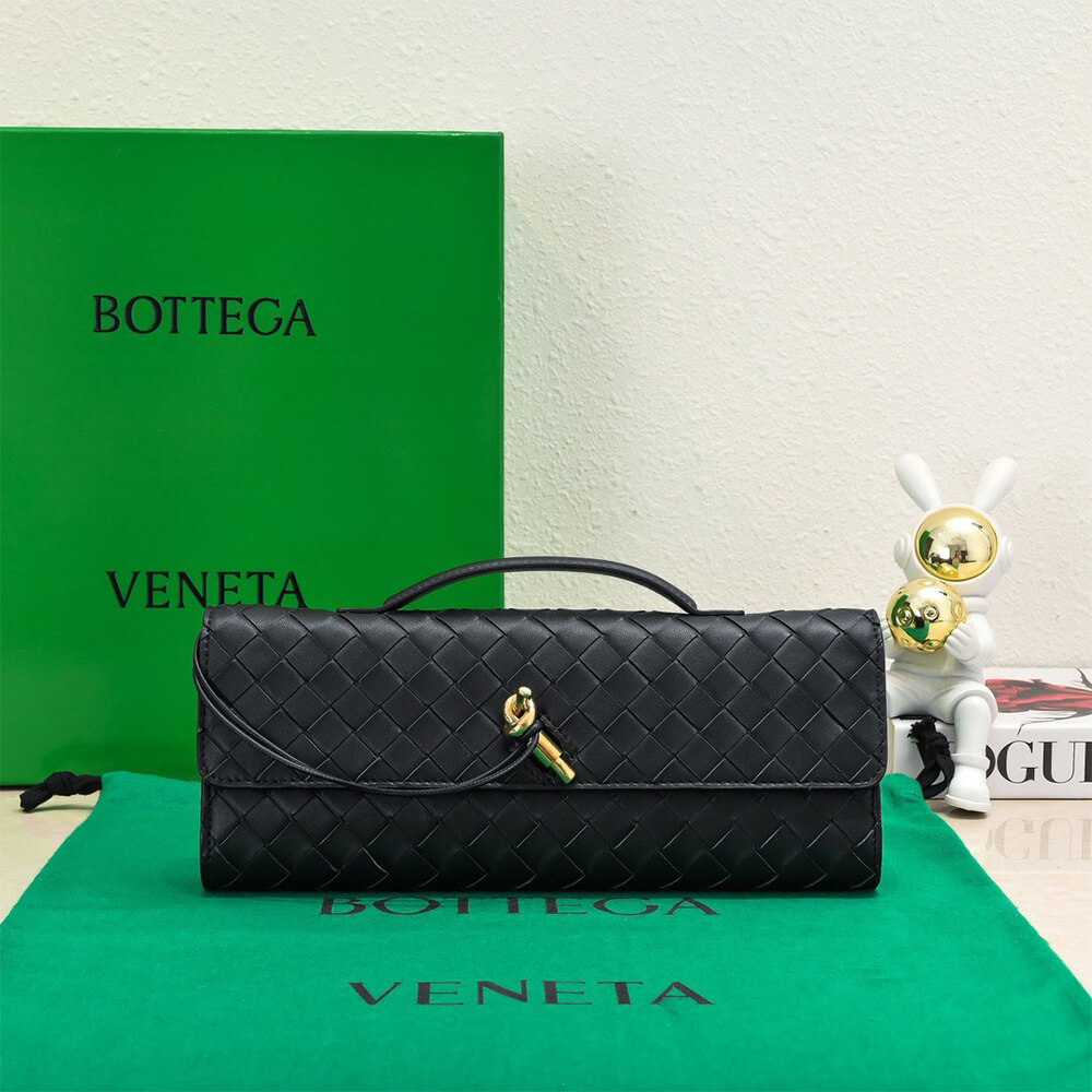 Bottega Veneta Andiamo Clutch(HIGH-END GRADE)